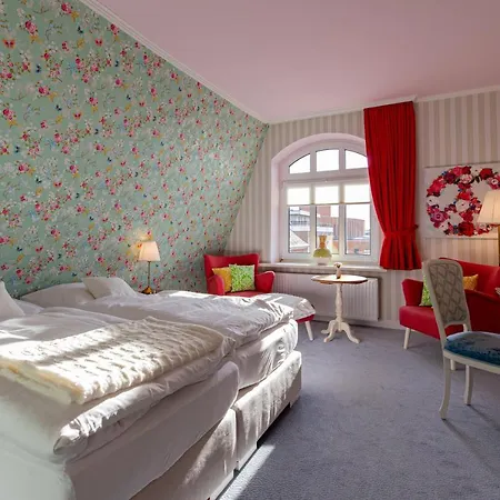 La Maison M 3*